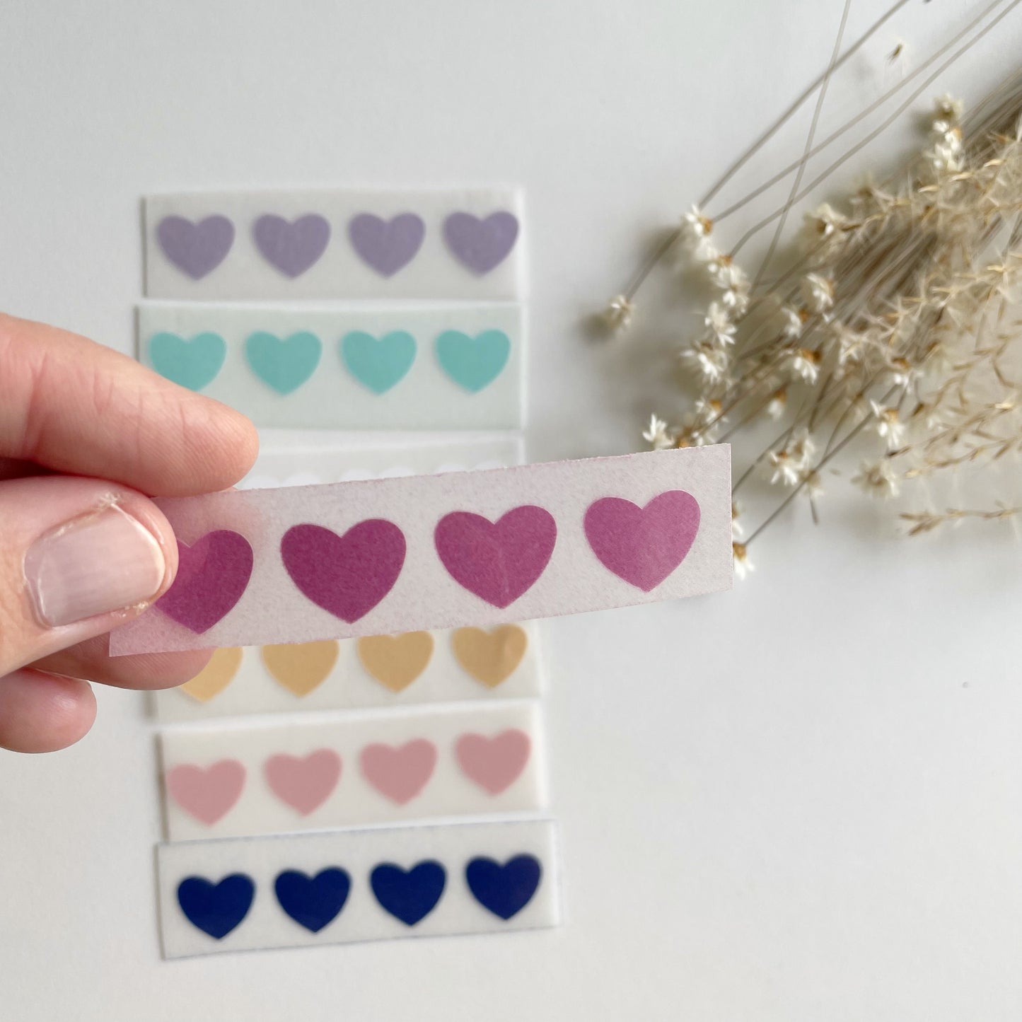 Bunte Herzen zum Aufbügeln • Applikation für Textilien