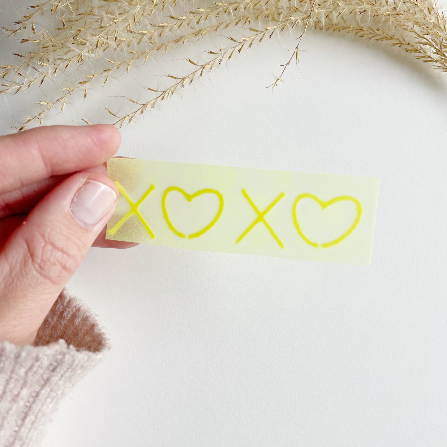 XOXO Schriftzug zum Aufbügeln • Cooles Bügelbild aus Flockfolie