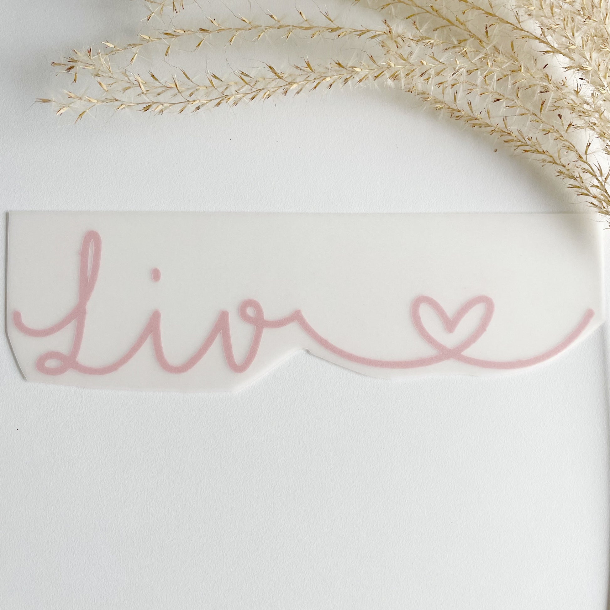 Personalisiertes Bügelbild mit Name und Herz • Schriftzug zum Aufbügeln • Bügelpatches